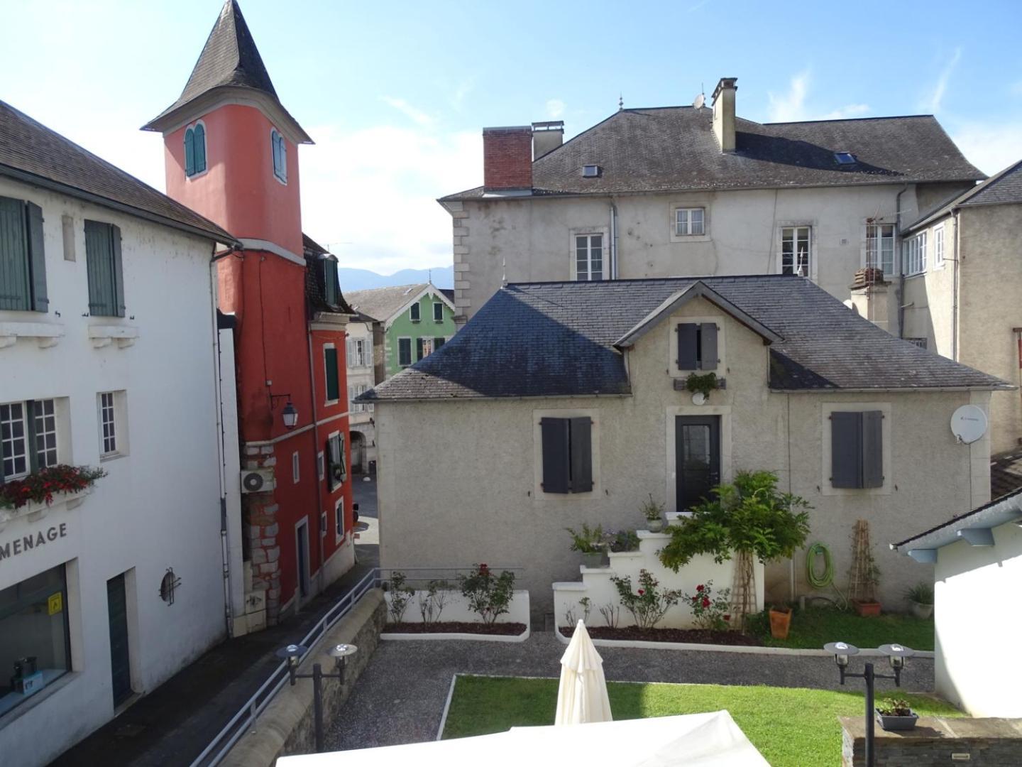 Hotel De La Poste Tardets-Sorholus Exterior foto